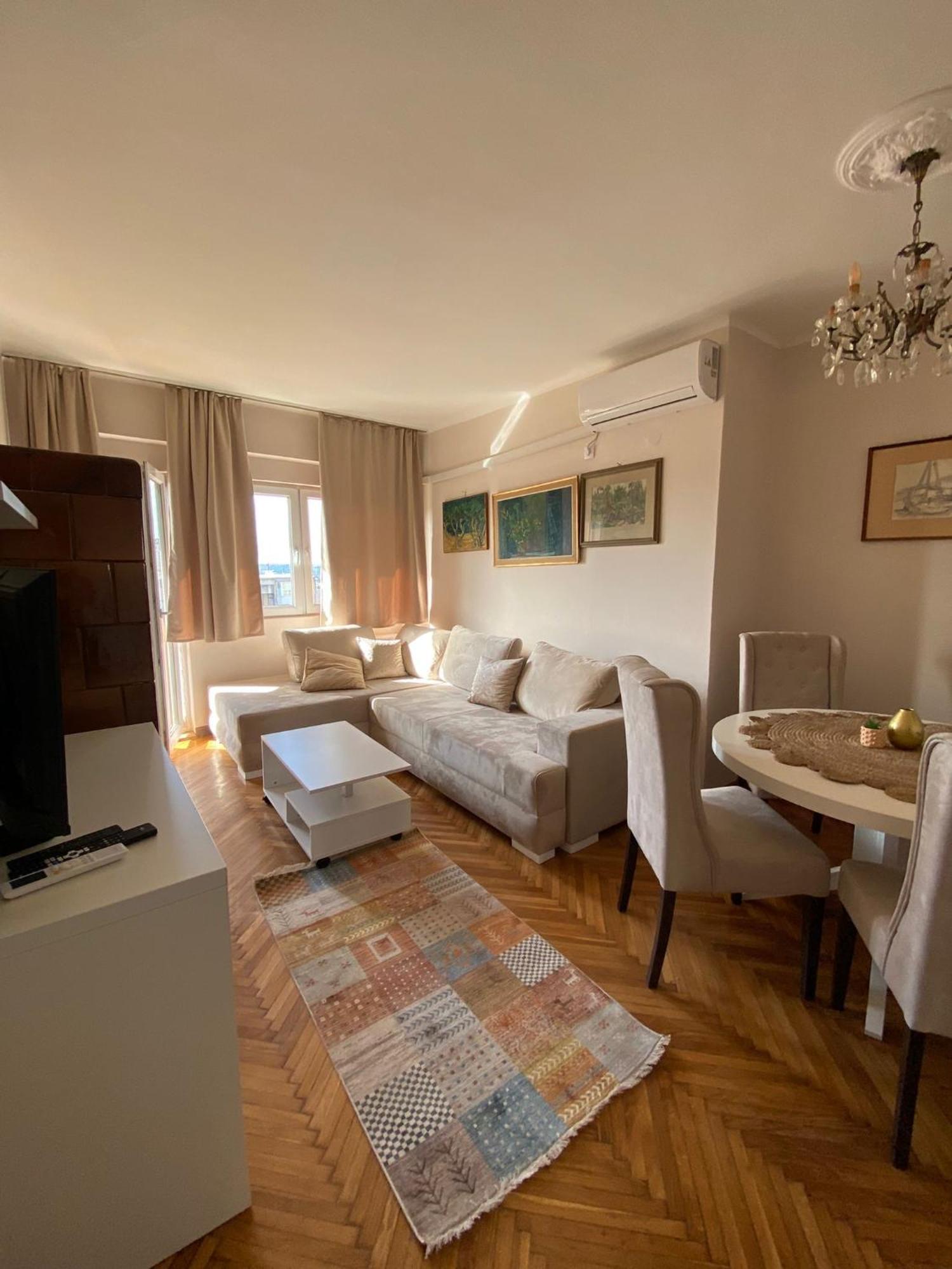 Apartment Wellness Belgrado Exterior foto